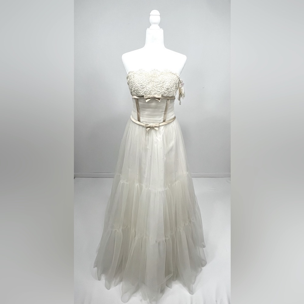 NWT DAVID’s BRIDAL vintage  cream wedding gown tulle gown formal gown 2